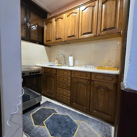 Centerzerozone Apartment